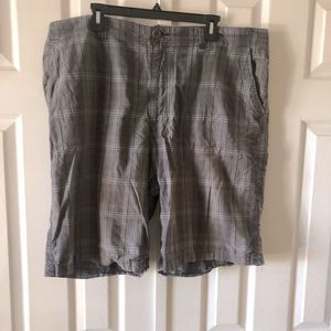 True Nation grey plaid shorts size 44R